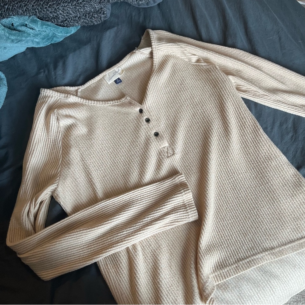Cream Light Sweater